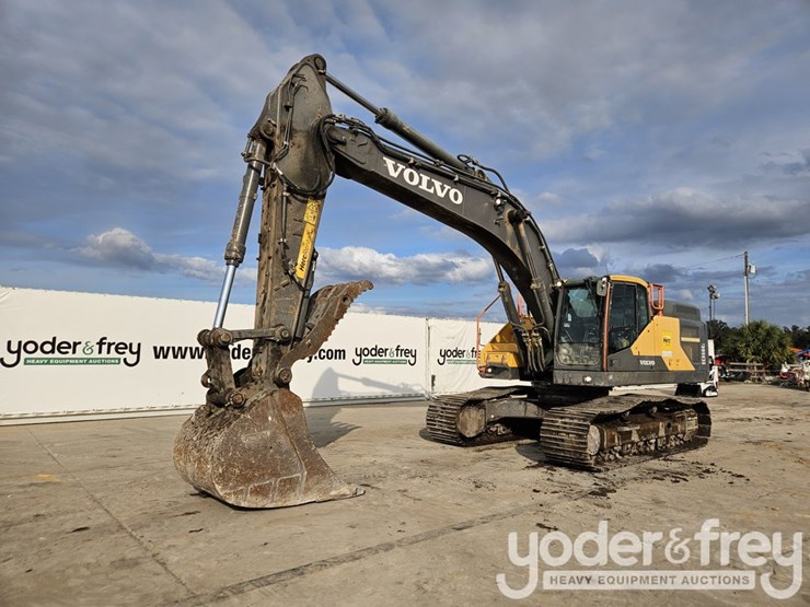 2019-volvo-ec350el-image-1