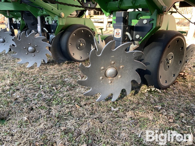 2007-john-deere-1710-image-15