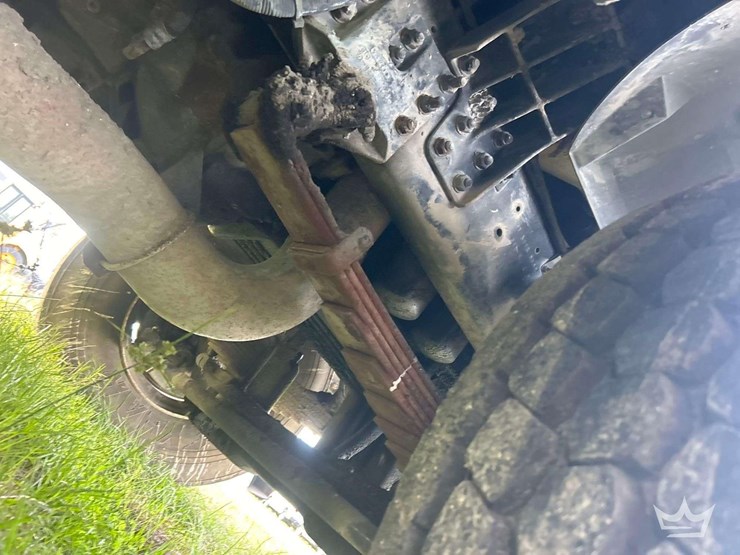 1999-sterling-l9513-image-19