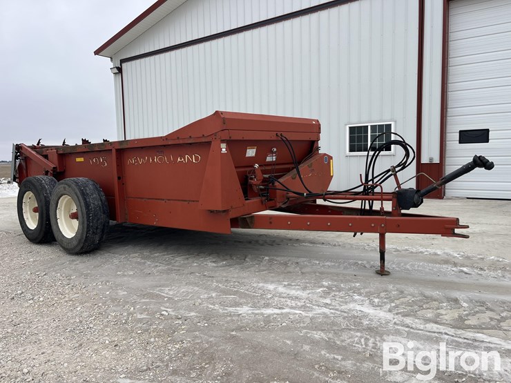 new-holland-195-image-3