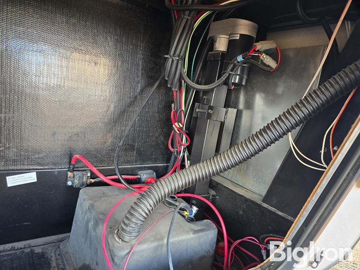 2021-keystone-sprinter-3570lft-5th-wheel-camper-image-15