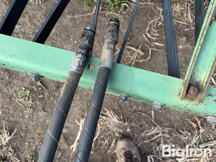 john-deere-8200-image-15