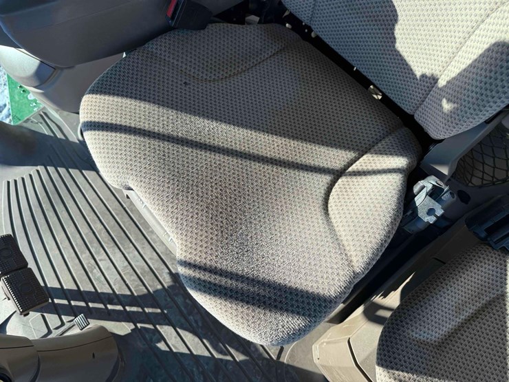 2016-john-deere-s660-image-66