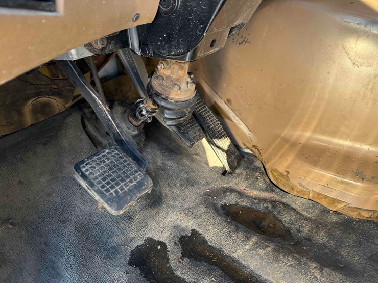 1996-ford-l-image-41