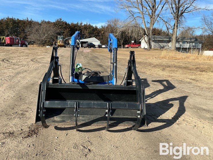 2010-new-holland-820tl-image-2