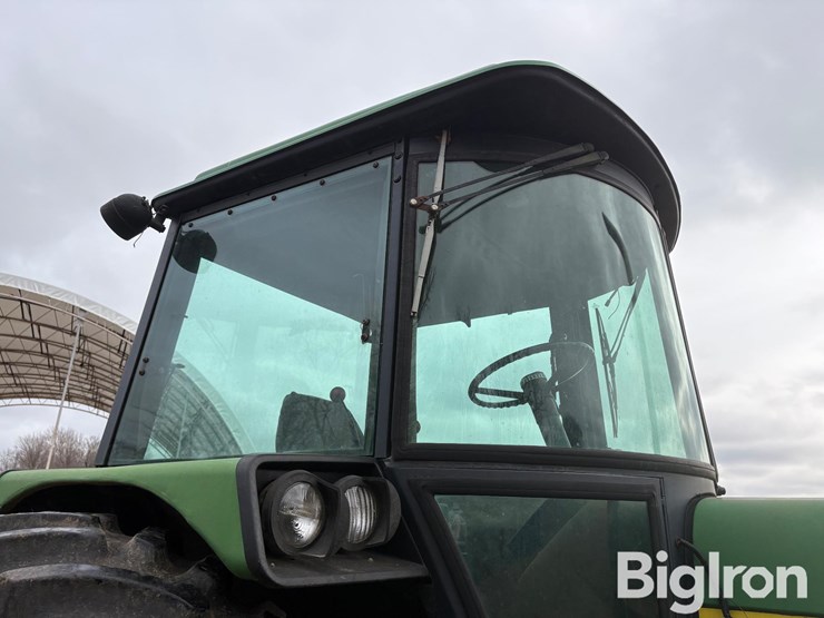 1986-john-deere-3150-image-17