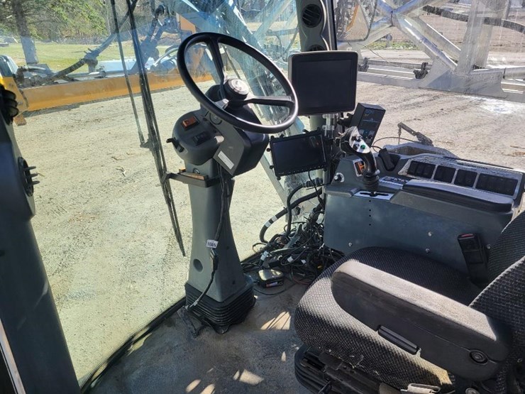 2007-hagie-sts12-image-57