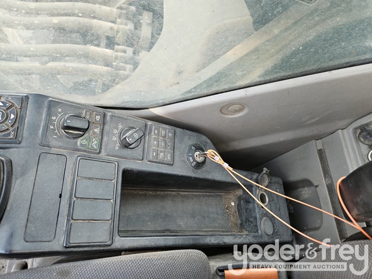 2019-volvo-ec350el-image-37