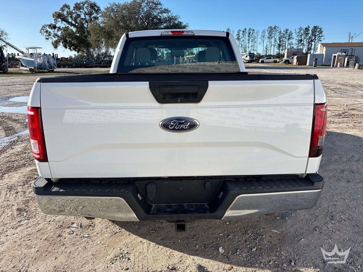 2015-ford-f150-image-29