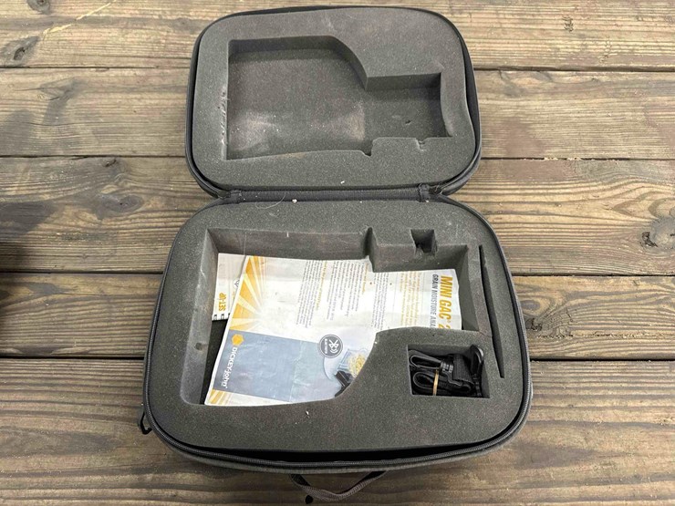 dickey-john-mini-moisture-tester-image-6