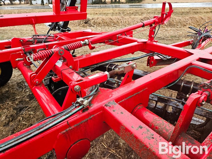 2013-sunflower-1435-image-12