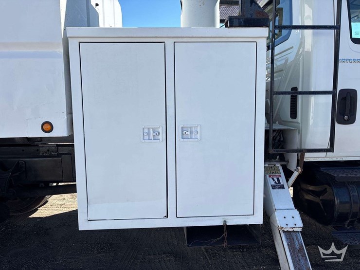 2006-international-durastar-4300-image-31