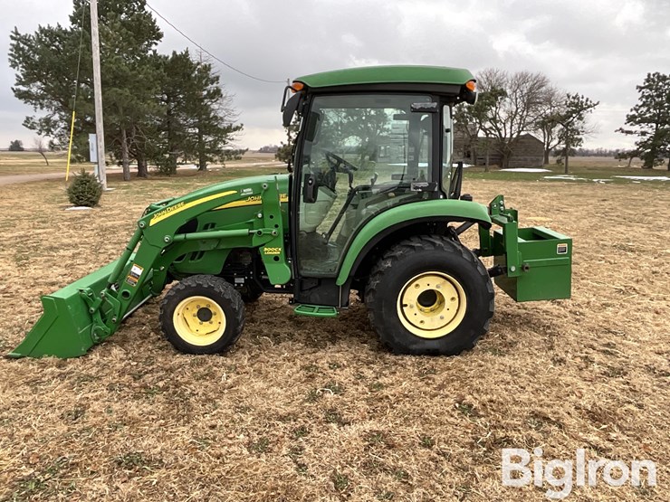 2011-john-deere-3720-image-8