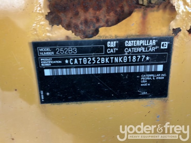 2012-caterpillar-252b3-image-34