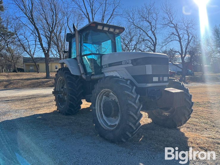 1995-white-6175-mfwd-tractor-image-3