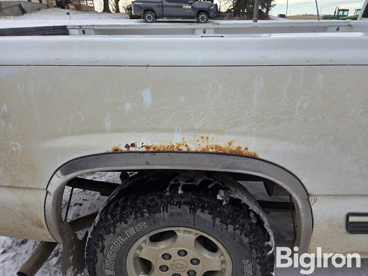 1999-chevrolet-silverado-1500-image-17