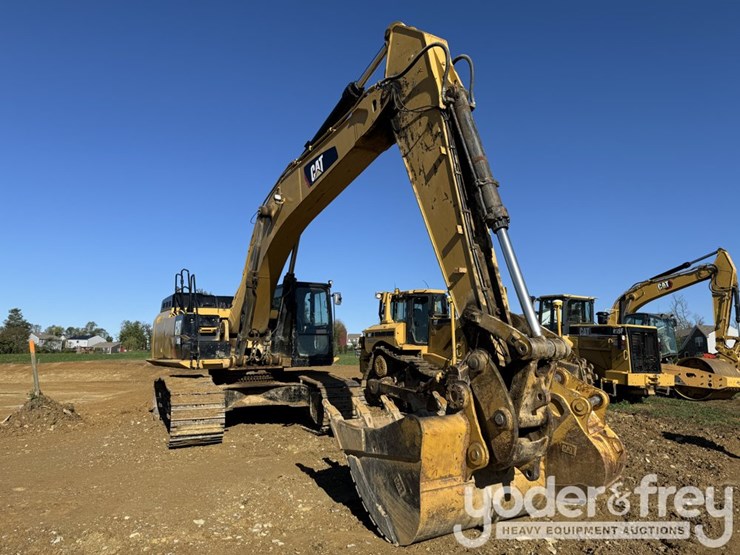 caterpillar-349-image-6