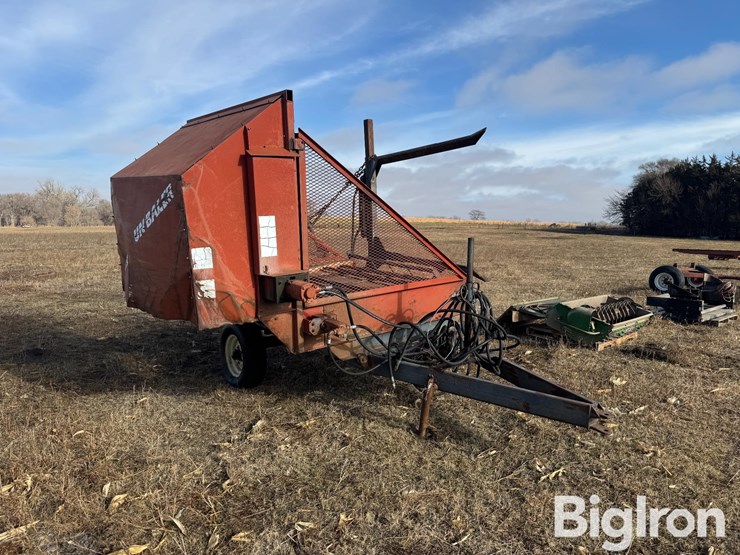 baker-bale-unroller-image-3