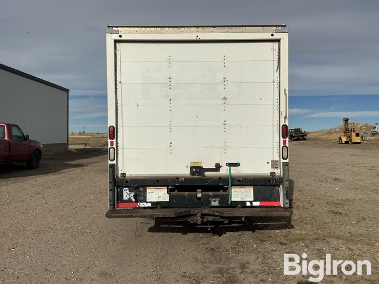 2015-ford-e350-image-6