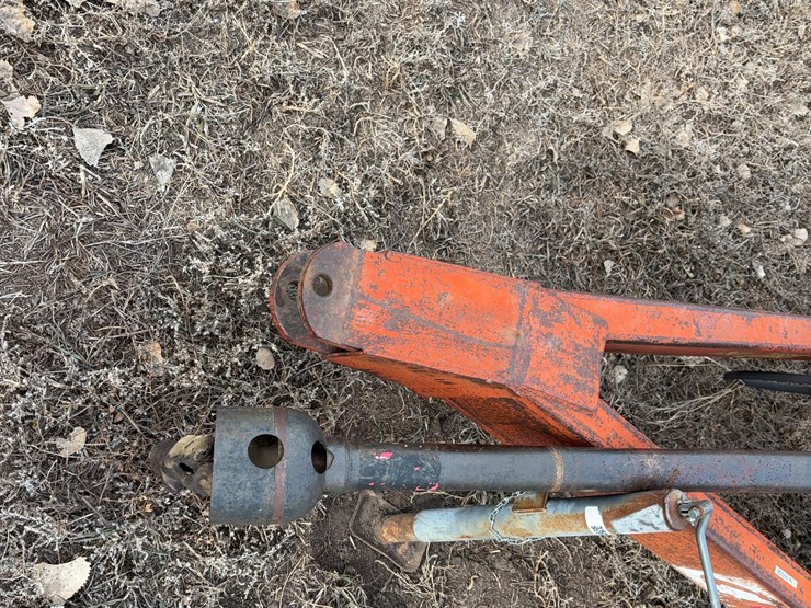 farmhand-12x23-t/a-bale/stack-mover-image-9