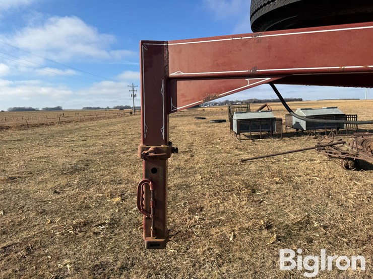 rice-16'-t/a-livestock-trailer-image-9