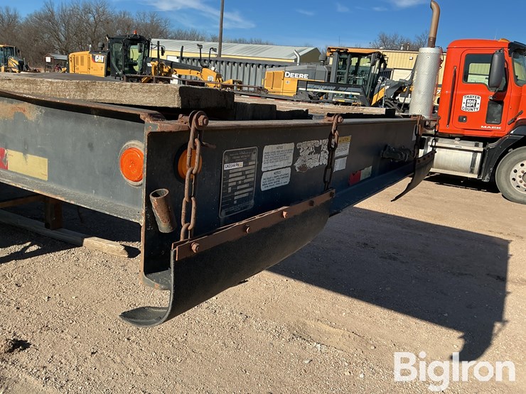 2005-fontaine-fixed-neck-lowboy-image-10