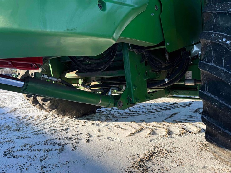 2016-john-deere-s660-image-16