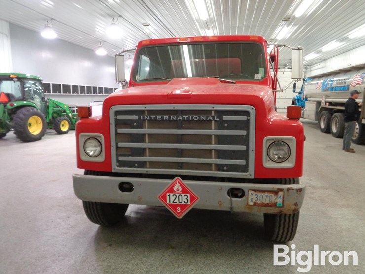 1985-international-s1954-image-10