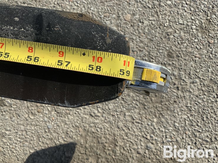 2025-giyi-60"-skid-steer-pallet-forks-&-mast-assembly-image-18