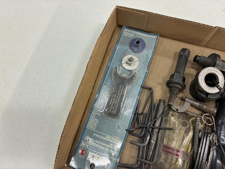 #115322-•-tool-assortment-image-4