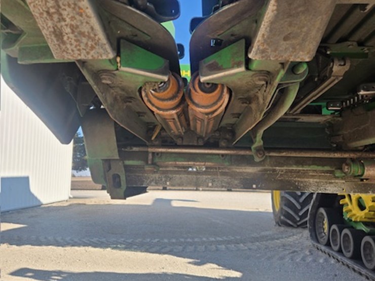 2021-john-deere-c12f-image-16