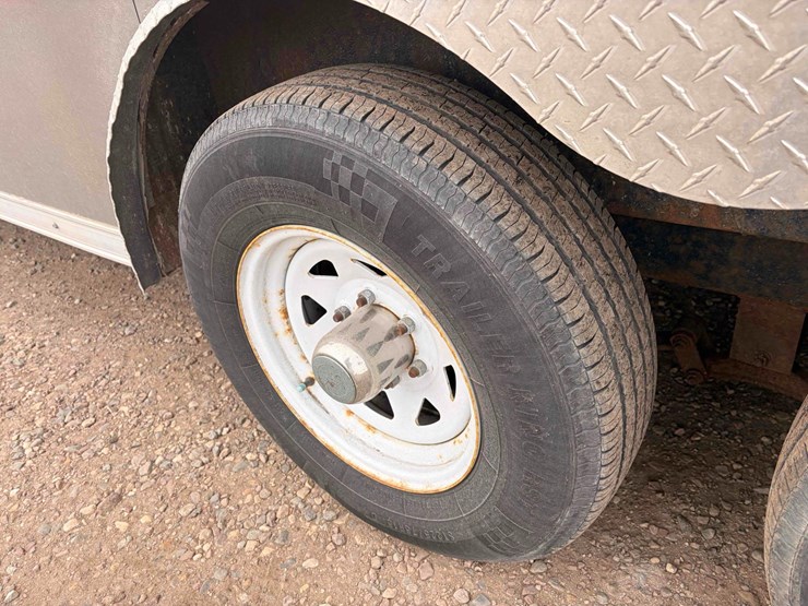 2022-dct-enclosed-trailer-image-16