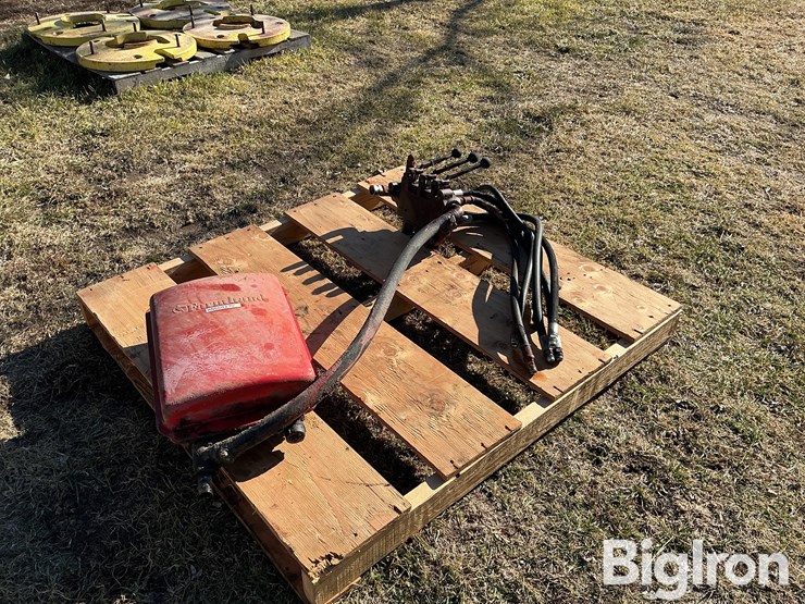 farmhand-3-handle-control-&-reservoir-image-1