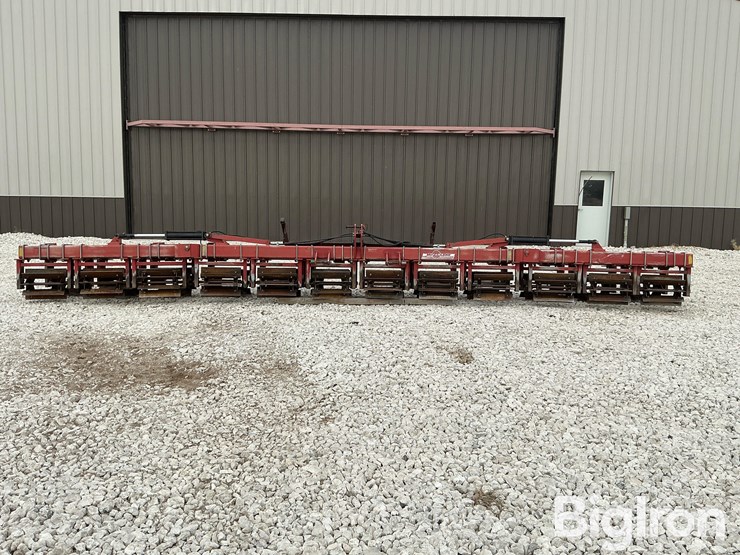 mcfarlane-12r-30-dfr-rolling-stalk-chopper-image-2