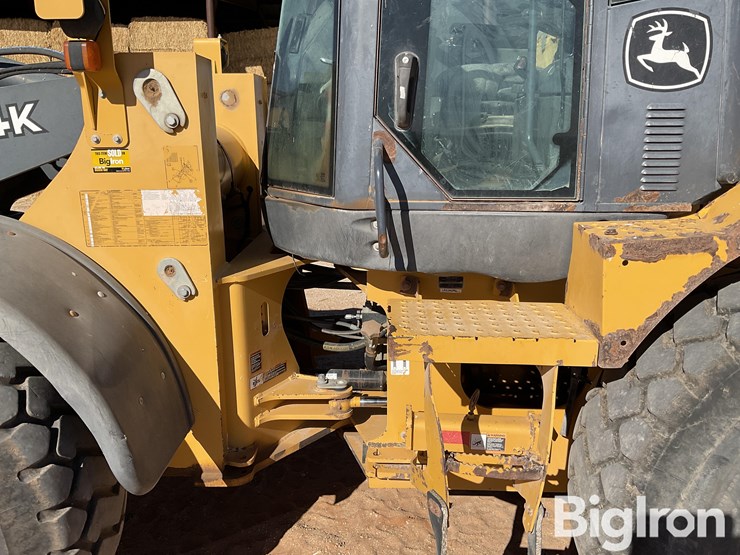 2013-deere-544k-image-19