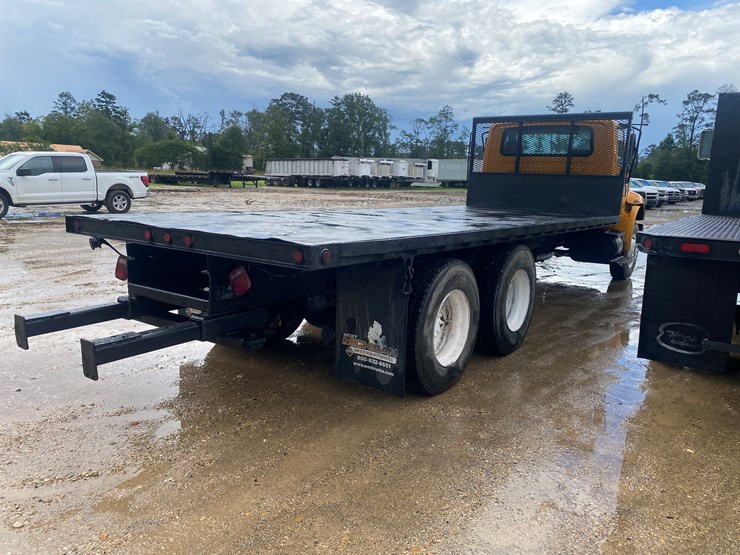 2007-international-4400-image-3