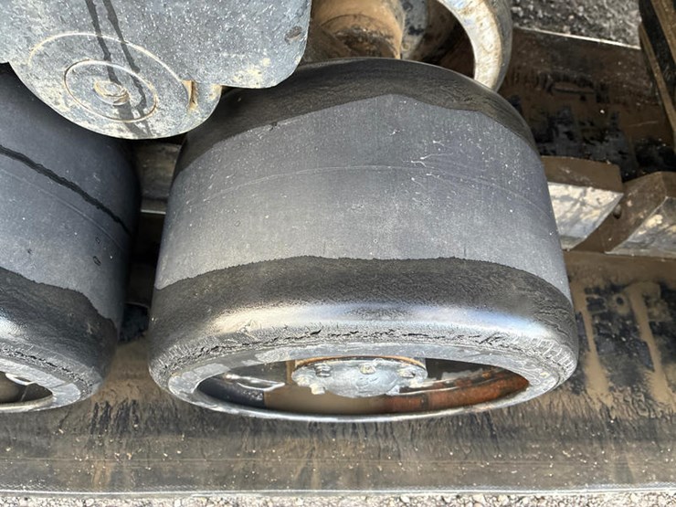 challenger-85c-image-41