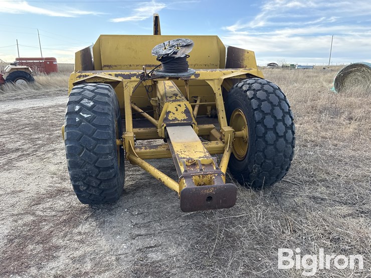 caterpillar-60-image-6