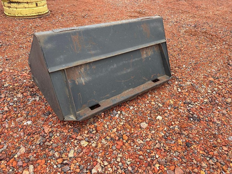 concrete-bucket-image-2