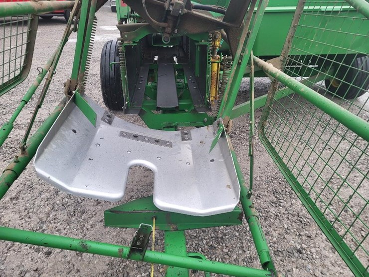 john-deere-348-image-27