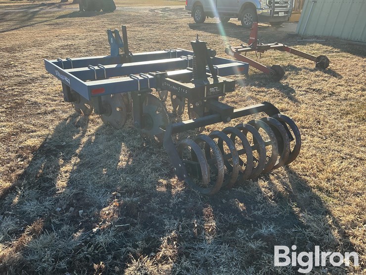 blu-jet-track-master-image-7