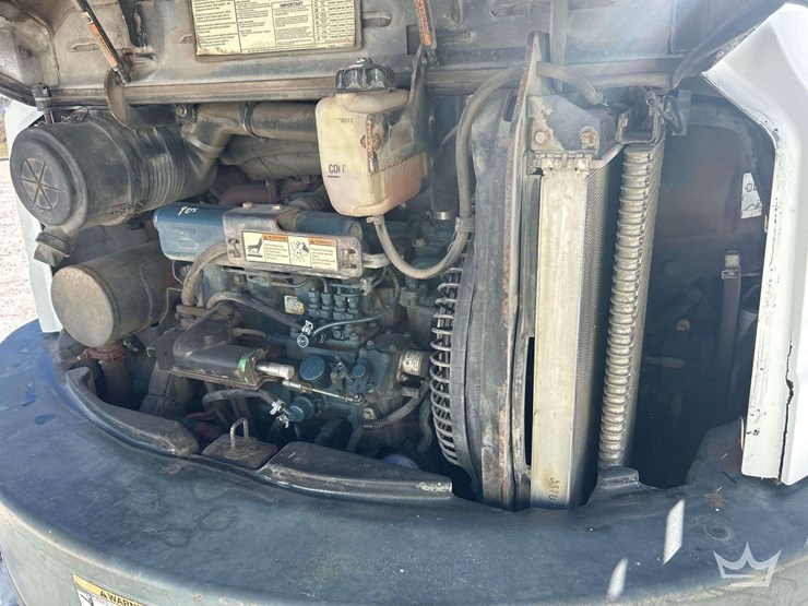 2011-bobcat-e50m-mini-excavator-image-7