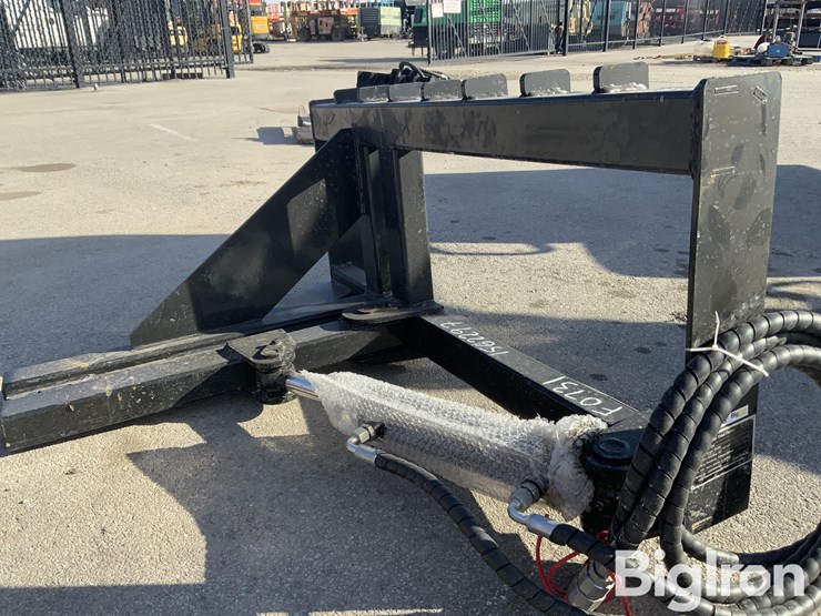 2025-giyi-tp25-skid-steer-post/tree-puller-image-19