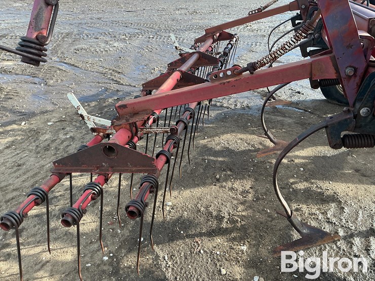 international-4600-image-15