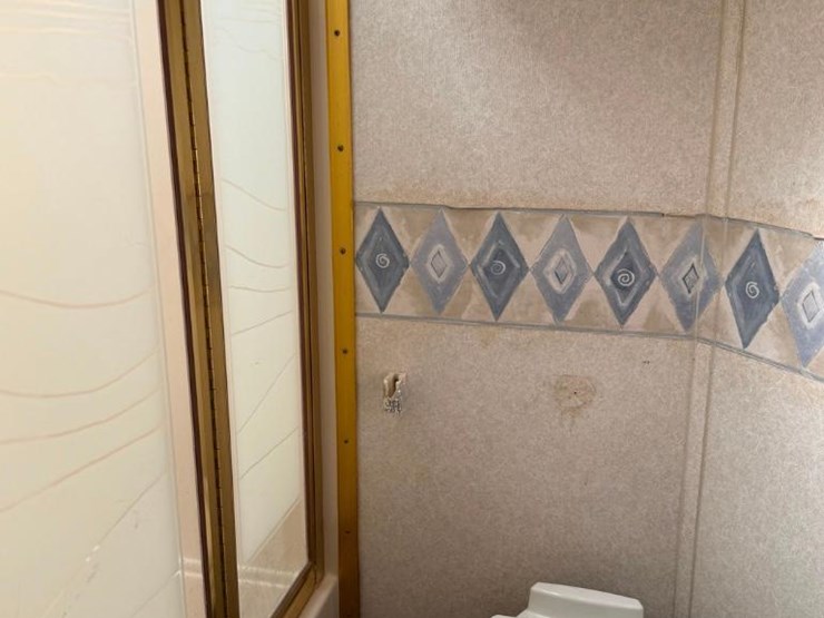 2001-damon-seabreeze-motorhome-image-10