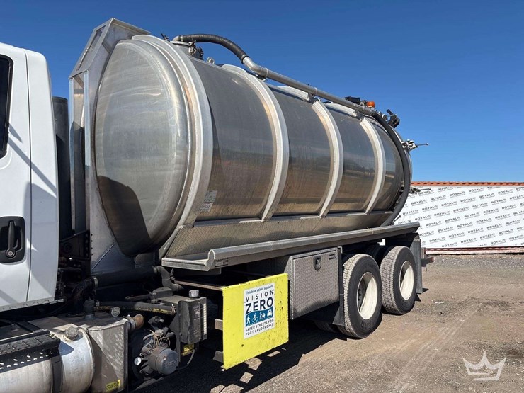 2018-international-workstar-7400-image-26