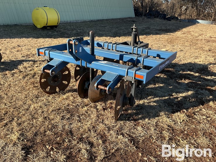 blu-jet-track-master-image-2