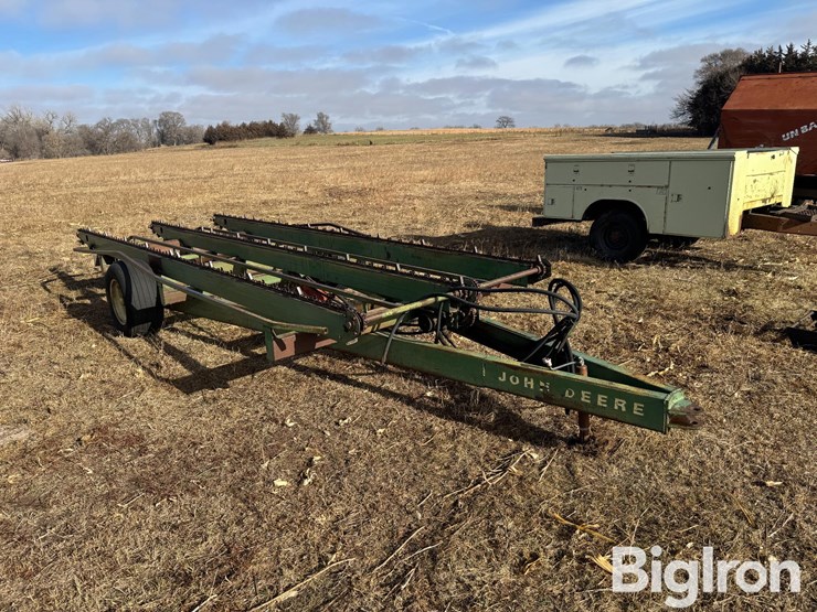 john-deere-200-image-3