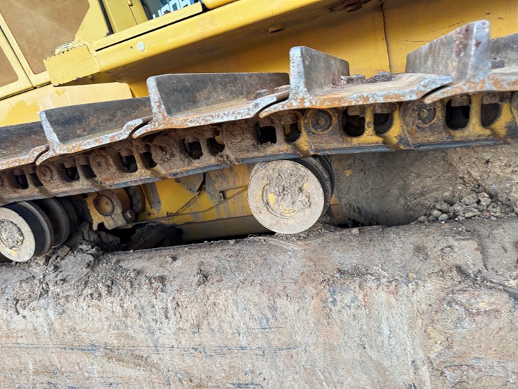 komatsu-d65px-image-62