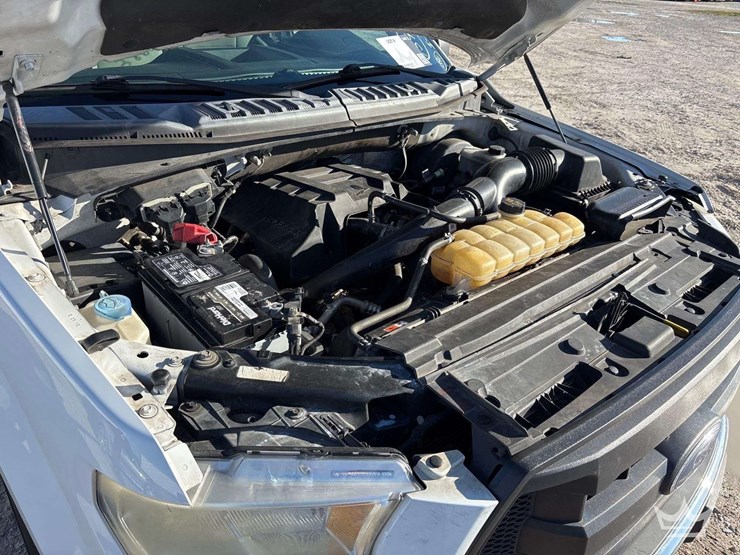 2015-ford-f150-image-11